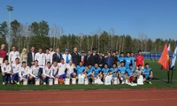 Giao lưu bóng đá giữa đội Dinamo tỉnh Kaluga và Đội bóng đá của các học viên An Ninh VN tại LB Nga