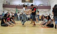 Sinh viên Việt Nam tại Đức tổ chức "Ngày hội trò chơi dân gian"