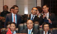 Thủ tướng Nguyễn Xuân Phúc dự Hội nghị Cấp cao ASEAN với các đối tác