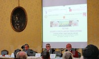 Hội thảo "Giới thiệu Việt Nam sau 30 năm đổi mới" tại Turin (Italy) 