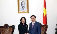 Phó Thủ tướng Vương Đình Huệ tiếp lãnh đạo Central Group (Thái Lan) 