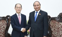 Thủ tướng Nguyễn Xuân Phúc tiếp Giám đốc Cơ quan Khí tượng thuỷ văn của Liên hợp quốc