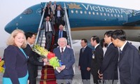 Tổng thống Ireland và Phu nhân bắt đầu thăm cấp Nhà nước tới Việt Nam