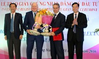 Quảng Ninh: Trao giấy chứng nhận đầu tư dự án Khu công nghiệp - cảng biển 7.000 tỷ đồng