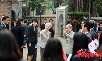Nhà Vua và Hoàng hậu Nhật Bản giao lưu với cựu sinh viên Việt Nam từng học tập tại Nhật Bản