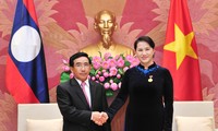 Chủ tịch Quốc hội Nguyễn Thị Kim Ngân tiếp Phó Chủ tịch nước Lào
