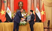 VOV ký thỏa thuận hợp tác với Đài Phát thanh Quốc gia Ai Cập