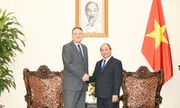Thủ tướng Nguyễn Xuân Phúc tiếp Đại sứ Slovakia