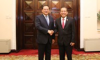 Phó Thủ tướng Thường trực Trương Hòa Bình hội đàm với Phó Thủ tướng Lào Sonexay Siphandone