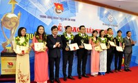 Trao thưởng Quả cầu vàng cho 9 tài năng trẻ khoa học công nghệ xuất sắc