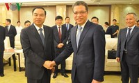 Đại sứ Việt Nam tại Trung Quốc làm việc với Thị trưởng Trùng Khánh