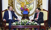 Phó Thủ tướng Phạm Bình Minh tiếp Chủ tịch WEF và dự Tọa đàm về Hội nghị WEF ASEAN 2018