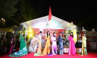 Công ty Asia Sky Tours của người Việt tham dự Liên hoan Bia quốc tế lần thứ 22 tại Berlin