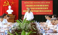 Phó Thủ tướng Thường trực Chính phủ Trương Hòa Bình làm việc tại Tuyên Quang