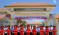 Phó Thủ tướng Trương Hòa Bình dự khánh thành Trường THCS Bình Thành, tỉnh Long An