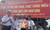 Phát động Chương trình “Hải quân Việt Nam làm điểm tựa cho ngư dân vươn khơi bám biển“