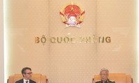Việt Nam coi trọng quan hệ quốc phòng với EU và Thái Lan