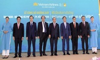 Thủ tướng Nguyễn Xuân Phúc dự khai trương các đường bay mới ở Thái Lan