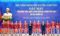 Thủ tướng Nguyễn Xuân Phúc gặp mặt đoàn thể thao Việt Nam đạt thành tích cao tại Đại hội thể thao Đông Nam Á lần thứ 30