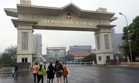 Lào Cai tạm ngừng xuất, nhập cảnh khách du lịch qua cửa khẩu Quốc tế