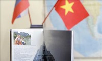 “Việt Nam cất cánh” - Cuốn sách tô thắm tình hữu nghị Việt Nam - Liên bang Nga
