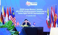 Đối thoại giữa các Bộ trưởng Ngoại giao ASEAN và Ủy ban liên chính phủ ASEAN về nhân quyền (AICHR)