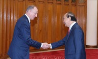 Thủ tướng Nguyễn Xuân Phúc tiếp Thư ký Hội đồng An ninh Liên bang Nga Nikolai Patrushev