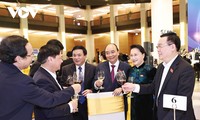 Chủ tịch Quốc hội Nguyễn Thị Kim Ngân gặp mặt đại biểu Quốc hội khóa XIV