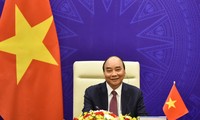 Chủ tịch nước Nguyễn Xuân Phúc dự Phiên khai mạc Hội nghị thượng đỉnh về khí hậu