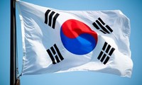 Điện mừng kỷ niệm lần thứ 76 ngày Quốc khánh của Đại Hàn dân Quốc