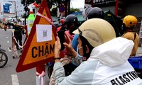 Người dân Thành phố Hồ Chí Minh khai báo di biến dân cư tại tất cả các chốt kiểm soát