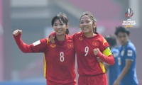 Chủ tịch nước Nguyễn Xuân Phúc biểu dương Đội tuyển bóng đá nữ Quốc gia
