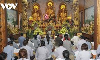 Chùa Phật Tích ở Lào tổ chức lễ cầu an cho kiều bào 