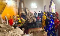 Quảng Bình: Độc đáo lễ cầu ngư ra quân khai thác hải sản ở làng biển 400 tuổi