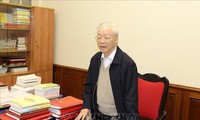 Tổng Bí thư Nguyễn Phú Trọng chủ trì cuộc họp Lãnh đạo chủ chốt