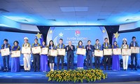 94 cán bộ đoàn tiêu biểu nhận Giải thưởng Lý Tự Trọng năm 2022