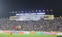 30.000 khán giả trên sân Thiên Trường lập kỷ lục mới tại SEA Games