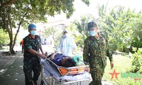 Trung tâm y tế thị trấn Trường Sa cấp cứu ngư dân bị viêm ruột thừa cấp