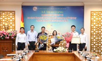 Kiều bào tại Mỹ trao tặng trang thiết bị y tế cho các bệnh viện tại Thành phố Hồ Chí Minh 