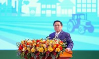 Thủ tướng Chính phủ Phạm Minh Chính: Cần đổi mới tư duy từ “sản xuất nông nghiệp” sang “kinh tế nông nghiệp“
