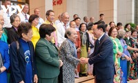 Chủ tịch Quốc hội gặp mặt Đoàn đại biểu Cựu tù chính trị và tù binh Thành phố Hồ Chí Minh