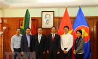 Ra mắt Ban liên lạc cộng đồng người Việt Nam tại Nam Phi