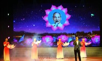 Hơn 600 nghệ nhân, diễn viên tham dự Liên hoan Tiếng hát làng Sen 2023