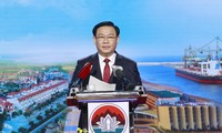 Chủ tịch Quốc hội Vương Đình Huệ: Hà Tĩnh cần chuyển hóa tiềm năng, lợi thế thành động lực phát triển