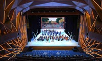 Nhà hát Hồ Gươm là một thiết chế văn hóa, đáp ứng nhu cầu thụ hưởng của nhân dân
