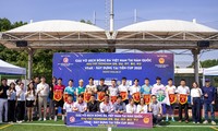 Tưng bừng ngày hội bóng đá của người Việt Nam tại khu vực Đông Nam Hàn Quốc