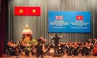 Thành phố Hồ Chí Minh kỷ niệm 50 năm quan hệ ngoại giao với Vương quốc Anh