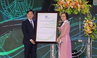 Đón Bằng Chứng nhận danh hiệu Công viên địa chất toàn cầu UNESCO non nước Cao Bằng sau kỳ tái thẩm định
