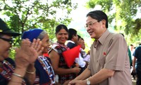 Phó Chủ tịch Quốc hội Nguyễn Đức Hải dự Ngày hội Đại đoàn kết toàn dân tộc ở khu dân cư A Liêng (Quảng Nam)