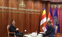 Tiếp tục tăng cường và mở rộng hơn nữa quan hệ hữu nghị truyền thống Việt Nam - Campuchia